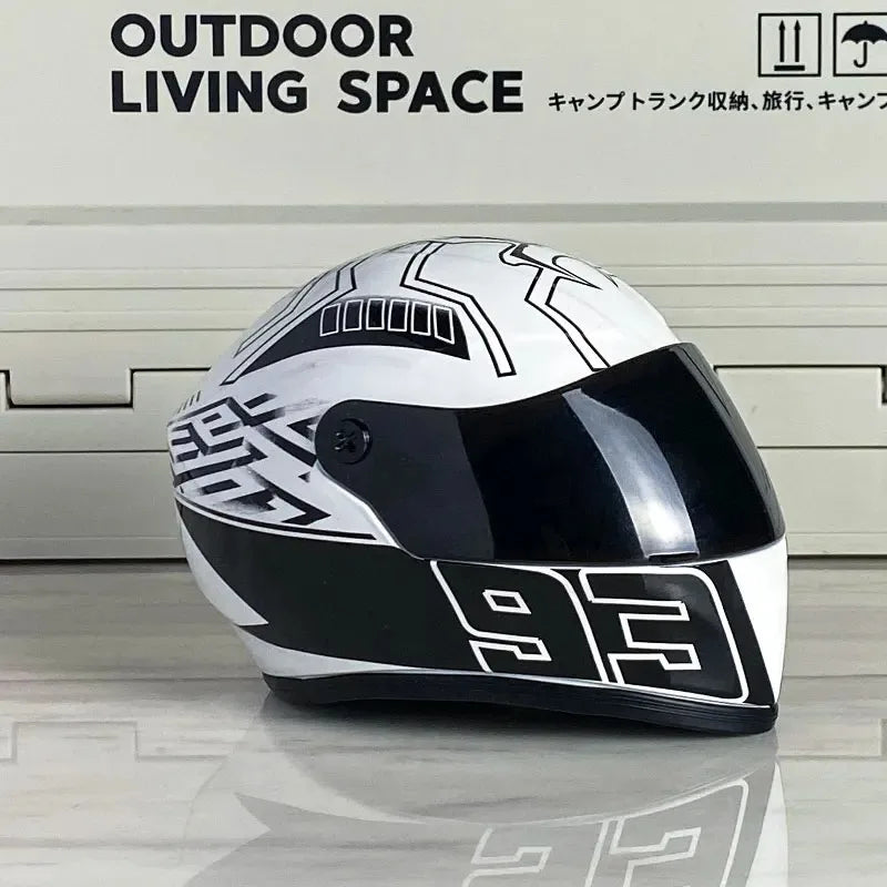 A Cat Motorcycle Helmet